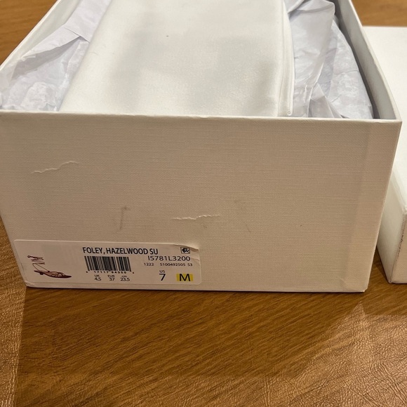 Veronica beard ankle toe sandal - Picture 9 of 9